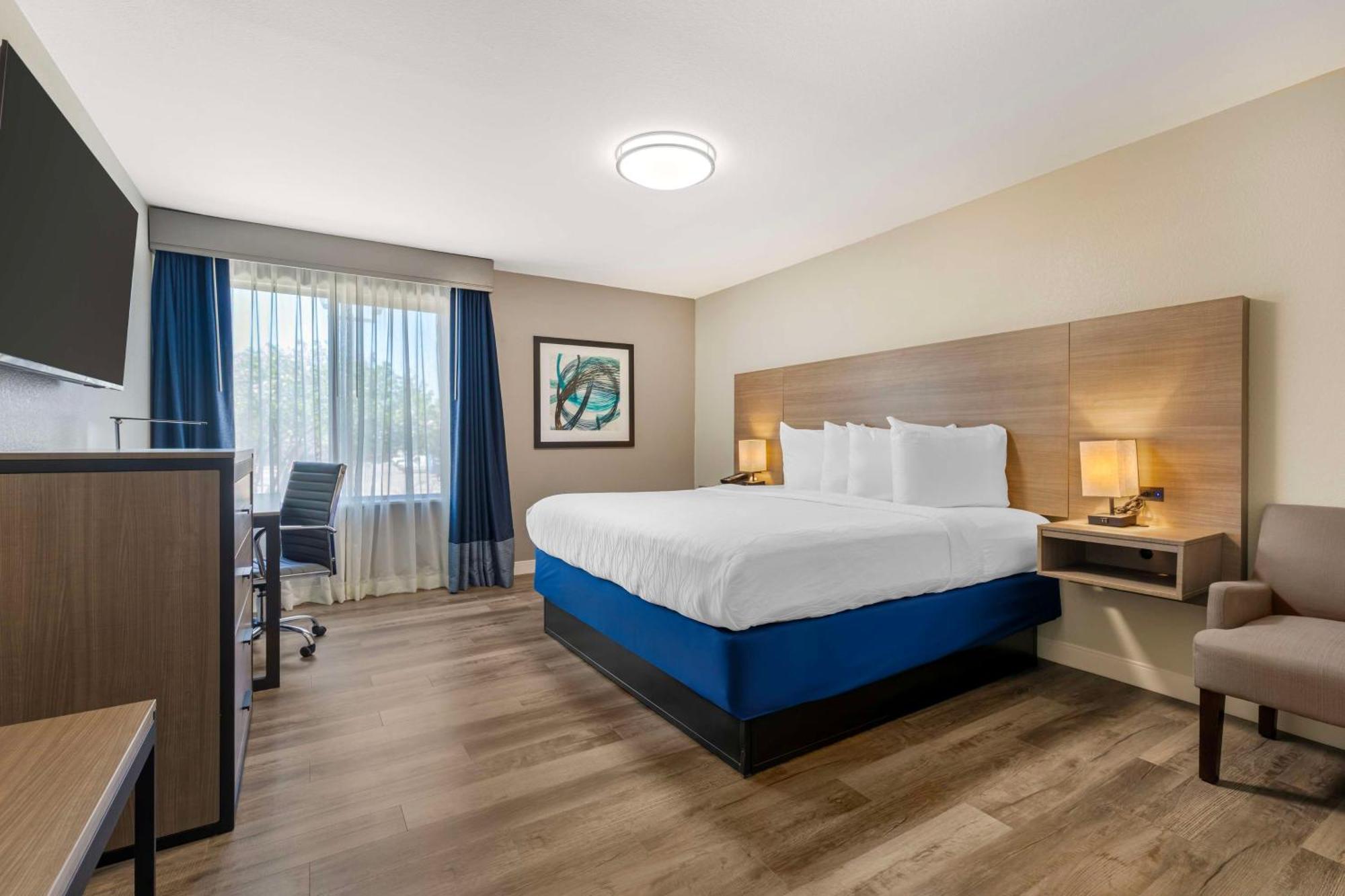 Best Western Plus Lewisville Flower Mound Екстериор снимка