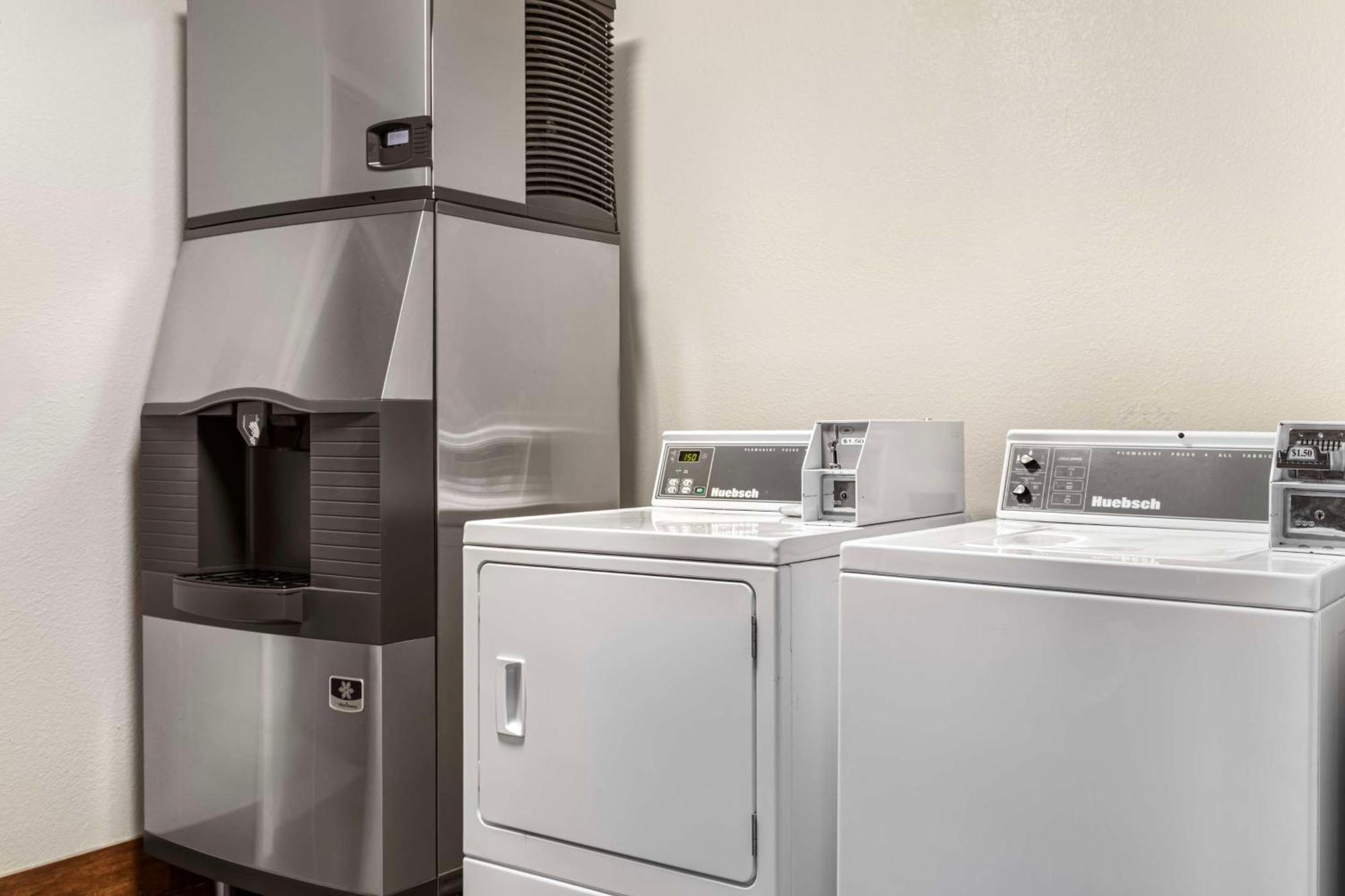 Best Western Plus Lewisville Flower Mound Екстериор снимка