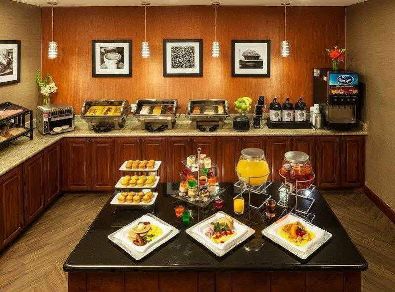 Best Western Plus Lewisville Flower Mound Екстериор снимка