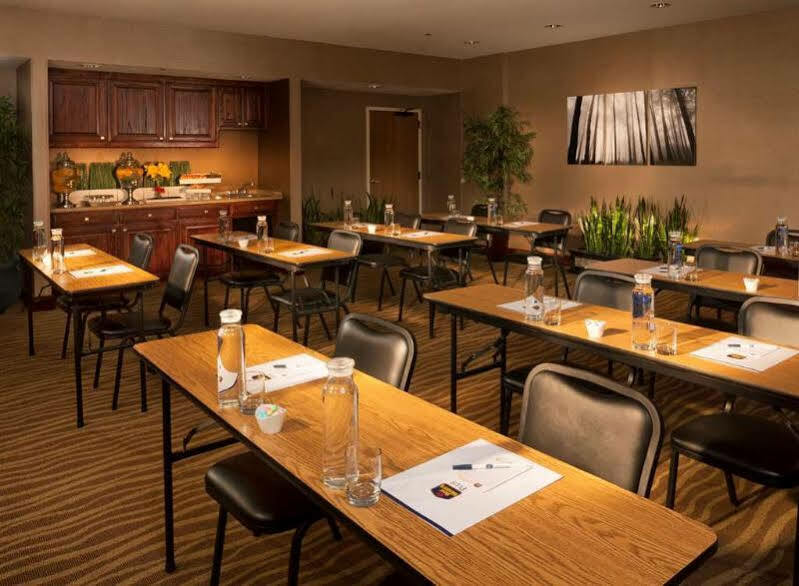 Best Western Plus Lewisville Flower Mound Екстериор снимка